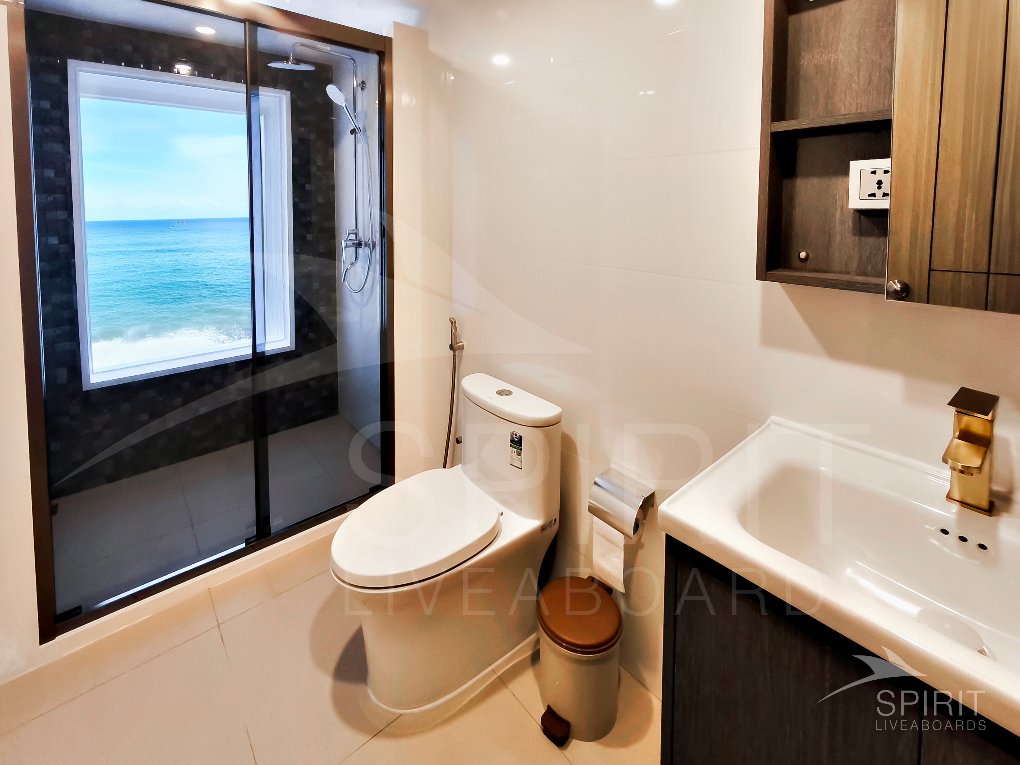 Bathroom Main & Upper