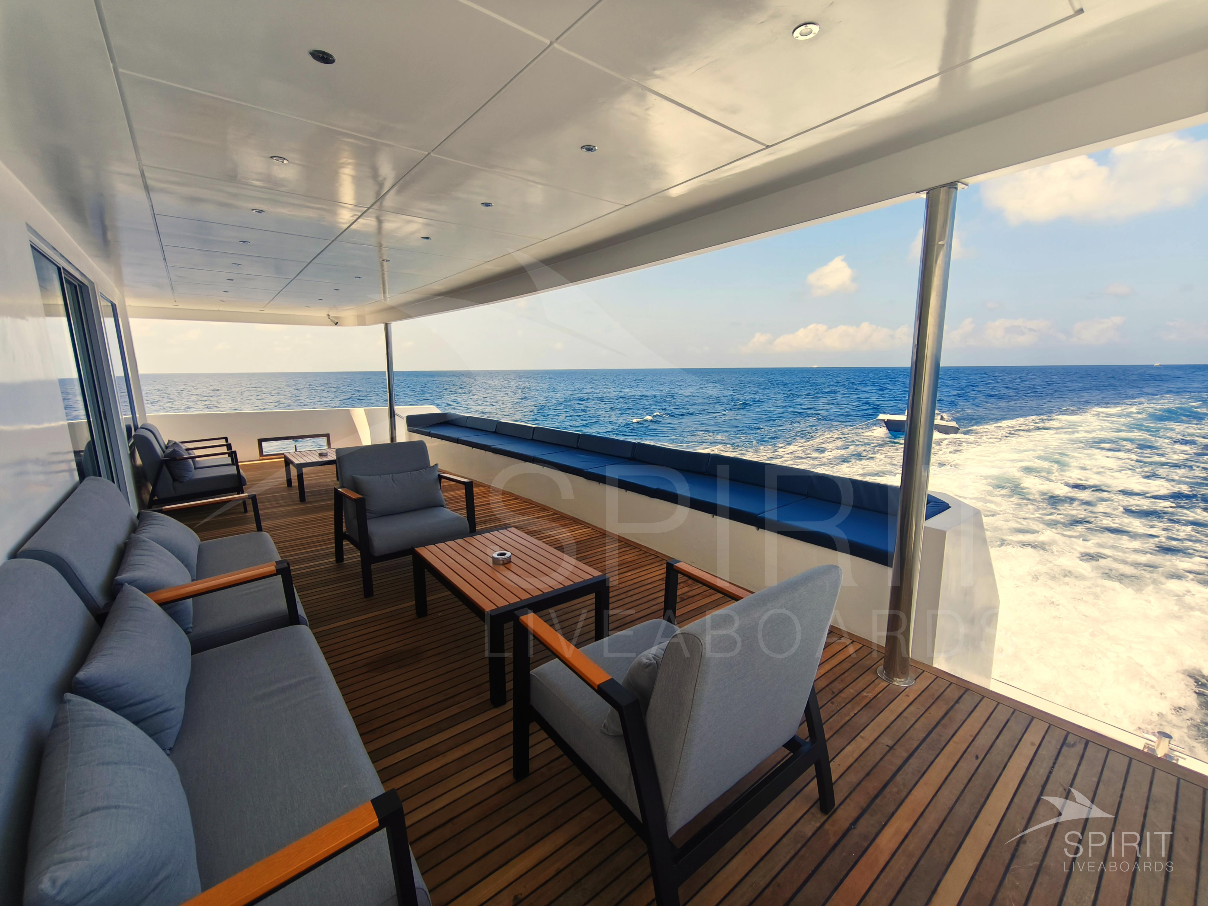 Open Area Main Deck Stern