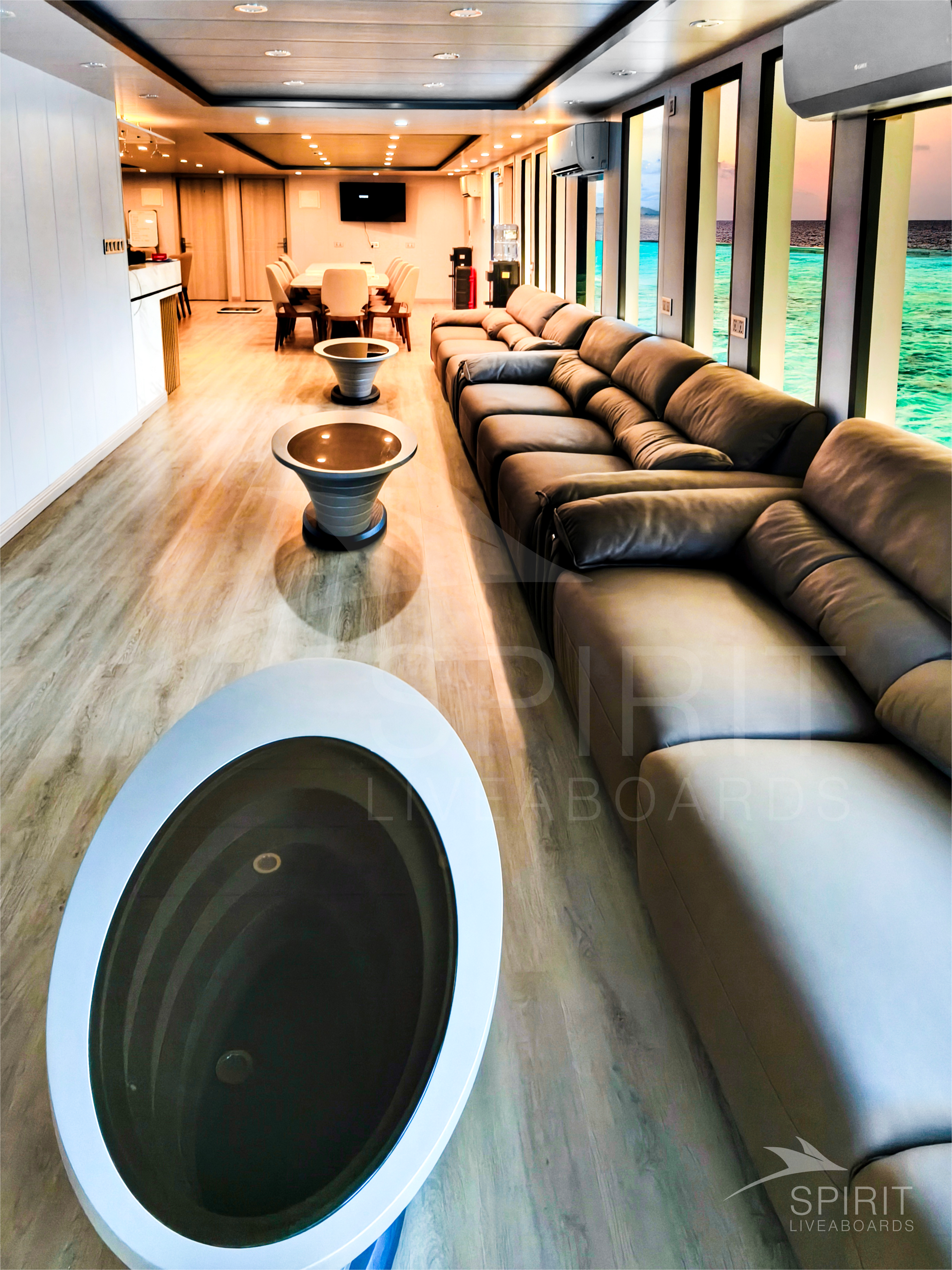 Salon Sofas