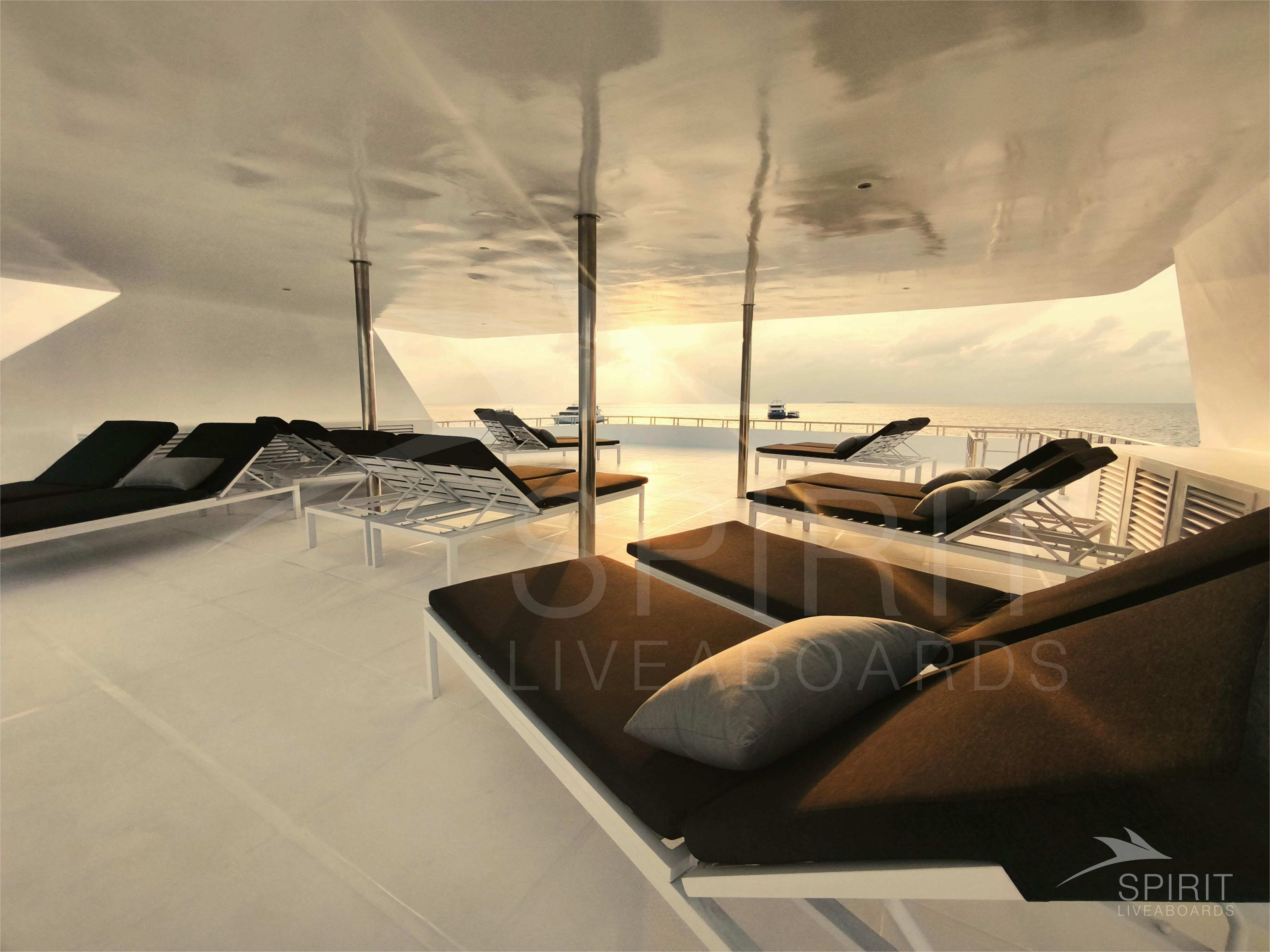 Sun Deck 1